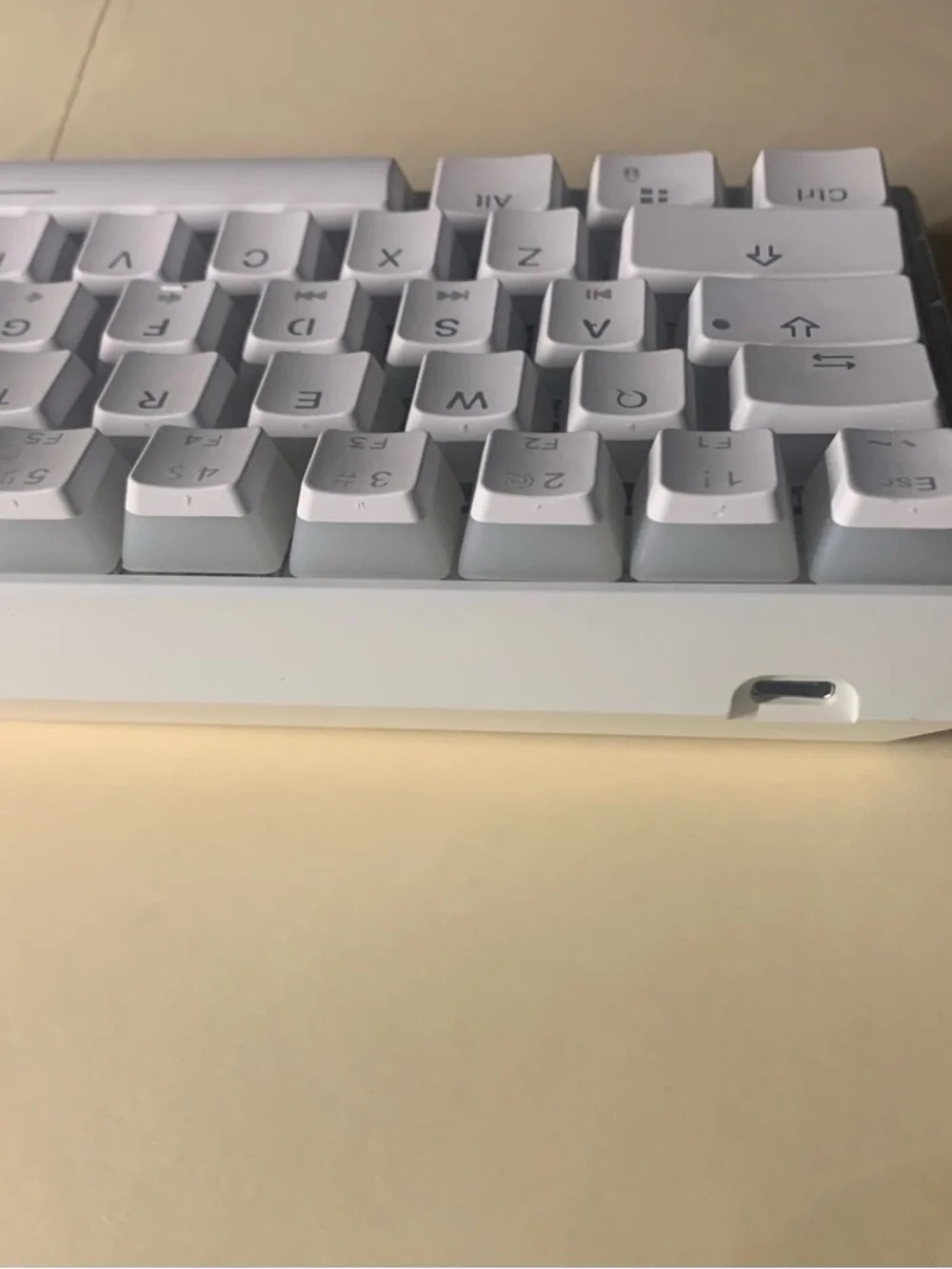 White RGB Mechanical Gaming Keyboard - Rainbow Backlight